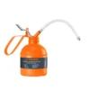 Aceitera de 500 ml (17 oz) con aplicador flexible, TRUPER